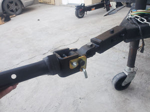 Articulating Hitch Lock for Lock-N-Roll
